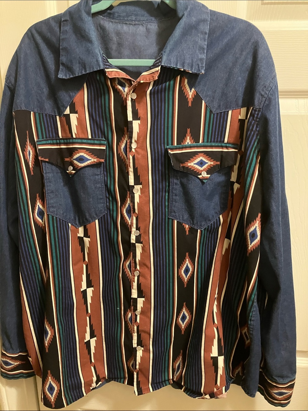 Men's Western-Style Stripe & Aztec Button-Up  Shirt - Blue/Brown